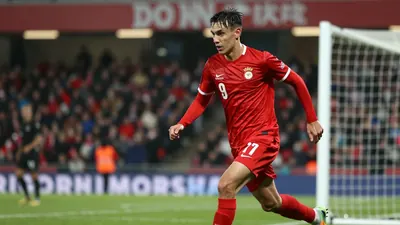 La réserve du Stade Rennais FC a concédé le nul (1-1) face au FC Saint-Lô en National 2, Valmy ayant ouvert le score...