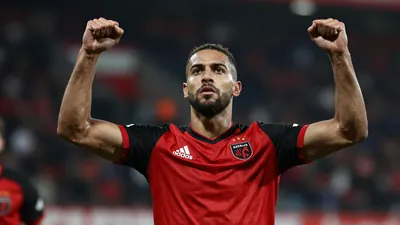 Stade Rennais FC domine Galatasaray en préparation avec un triplé d'Estéban Lepaul