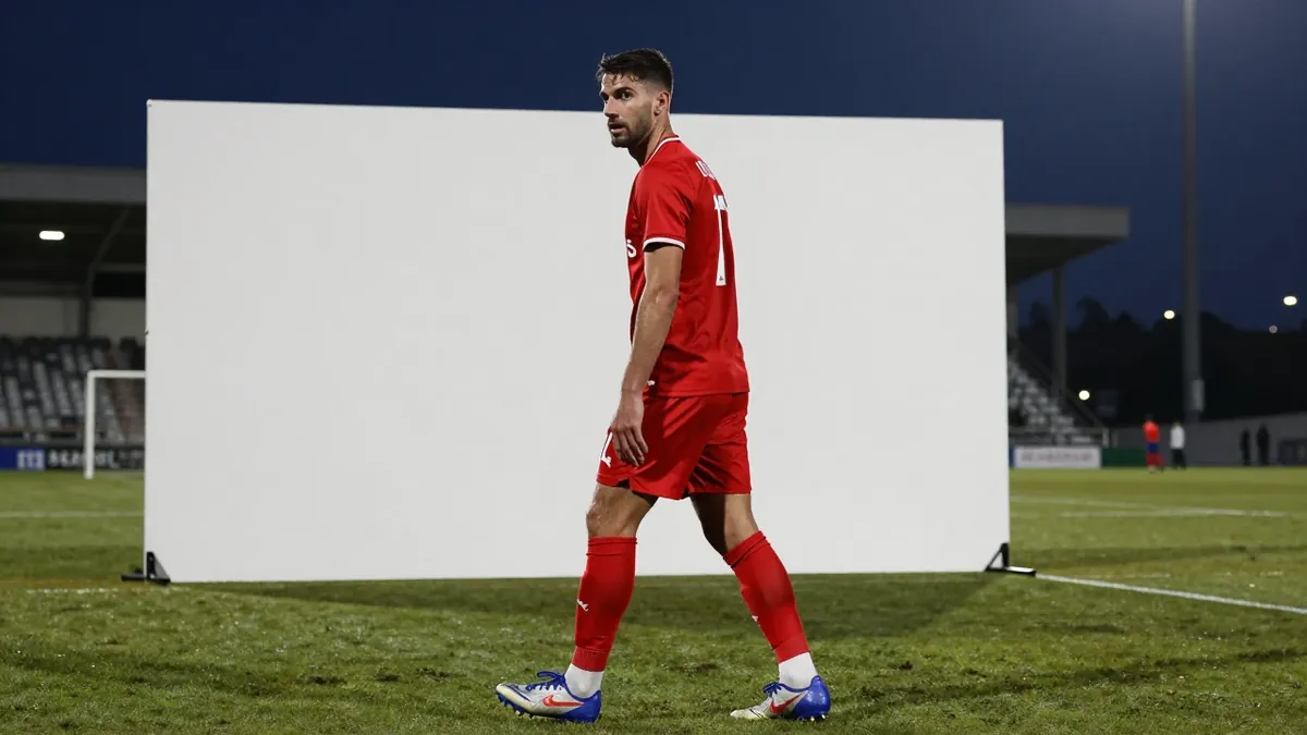 Top scorer Esteban Lepaul suffered an ankle injury after scoring a hat-trick, casting serious doubt on his availability...