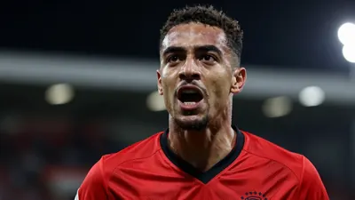 Le Stade Rennais FC bat Le Mans FC 3-2 grâce à un doublé d'Estéban Lepaul, dont le but victorieux en fin de match, pour...