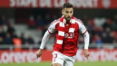 Stade Rennais FC subit une défaite à domicile face à Olympique Lyonnais